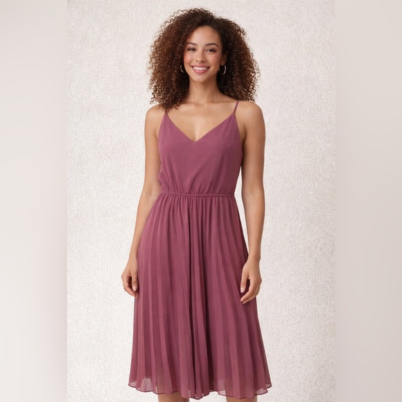 ASOS Dresses & Skirts - ASOS DESIGN Coral Pleated Dress Elastic Waist Drawstring Size 4